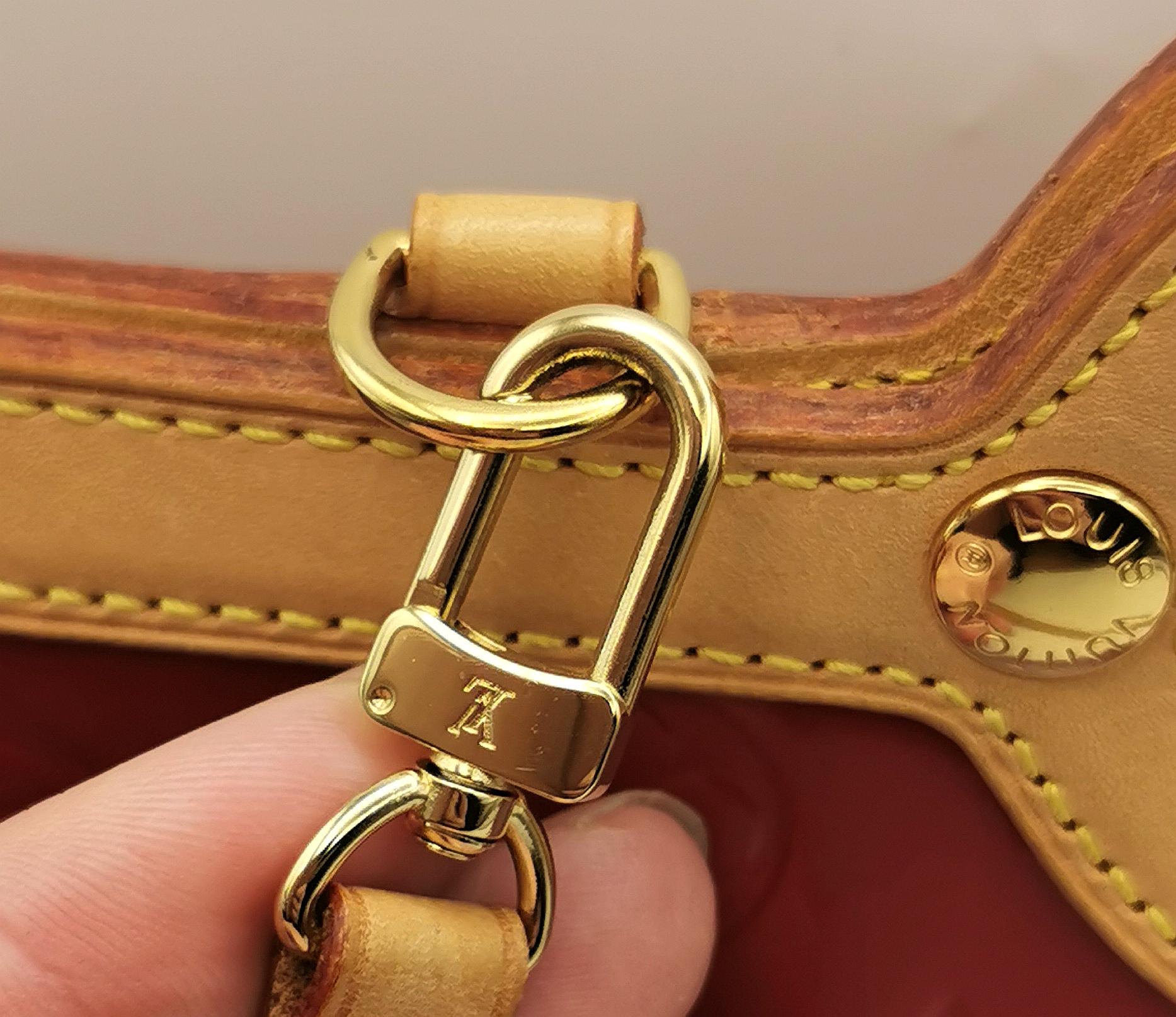 Louis Vuitton monogram Roxbury Drive handbag, Pomme D'amour, Red Vernis leather 1