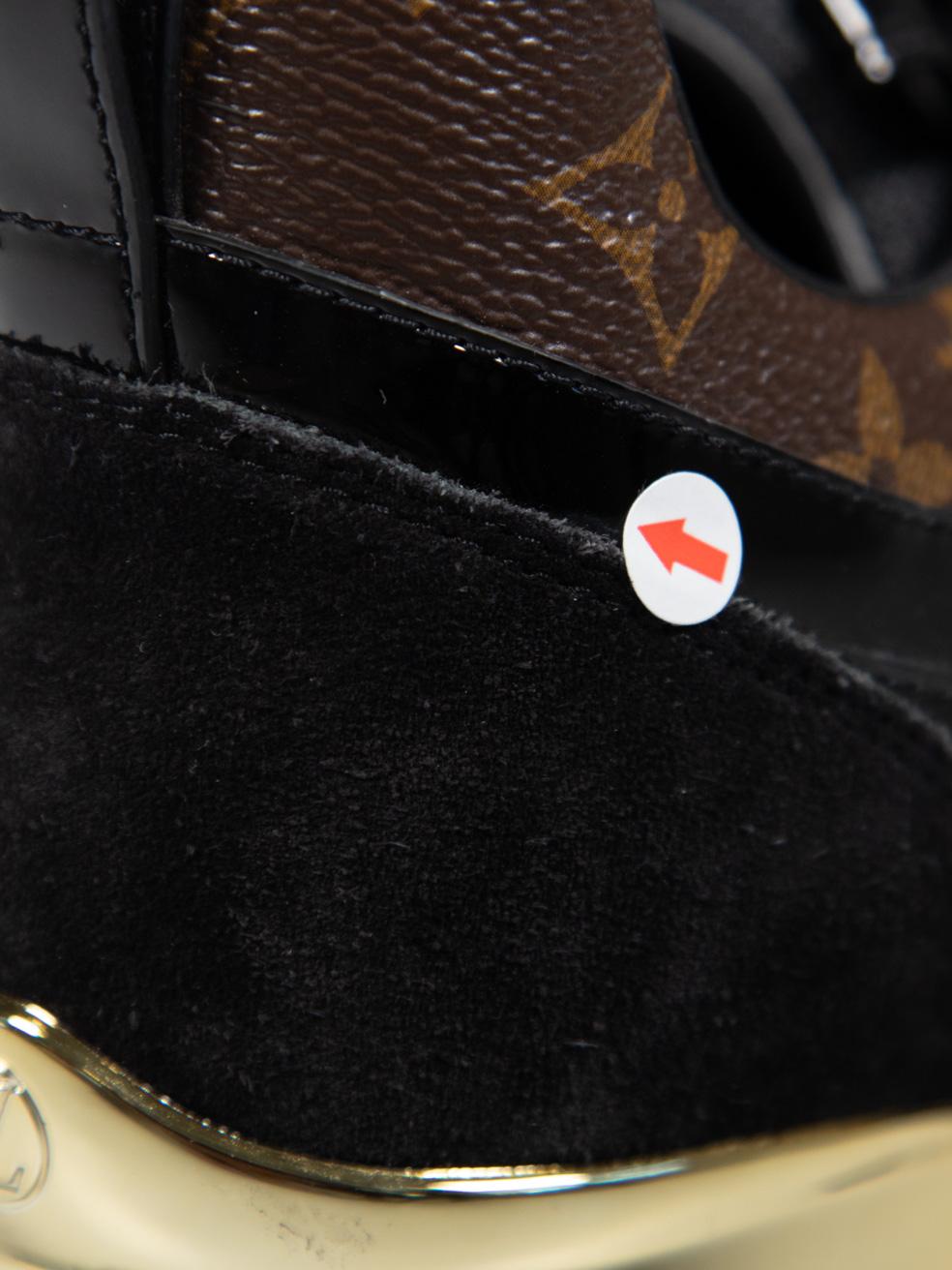 Zapatillas Louis Vuitton Monograma Run Away Talla IT 40 5