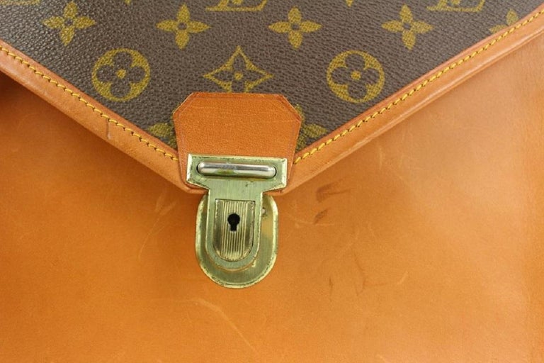 Louis Vuitton Monogram Sac Biface Crossbody Flap Bag 862636 For