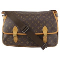 Louis Vuitton XL Monogram  GM Messenger Bag 113lv50 For Sale