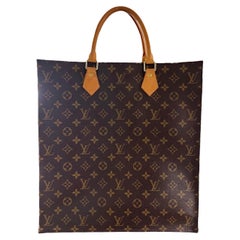 Monogrammierte Sac Plat Tragetasche von Louis Vuitton