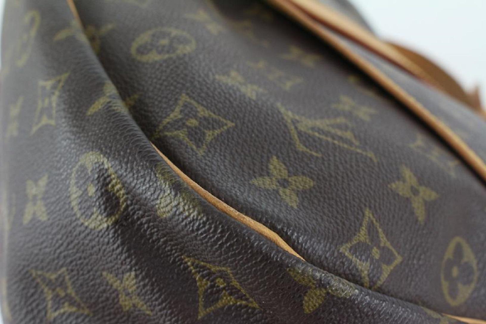 Louis Vuitton Monogram Saumur 35 Crossbody Messenger Bag 910lv95 In Good Condition In Dix hills, NY