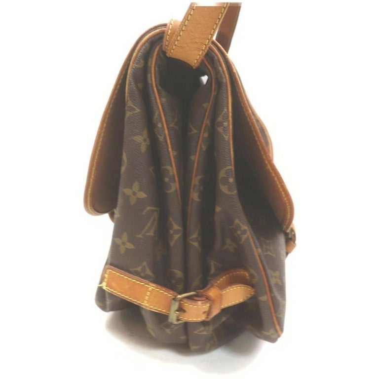 Louis Vuitton Monogram Saumur 35 Double Saddle Messenger Bag For Sale at  1stDibs  louis vuitton saddle bag vintage, vintage louis vuitton saddle  bag, lv saddle bag price