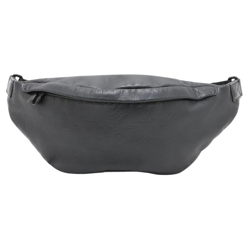 Louis Vuitton Monogram Shadow Discovery Bum Bag PM in vendita