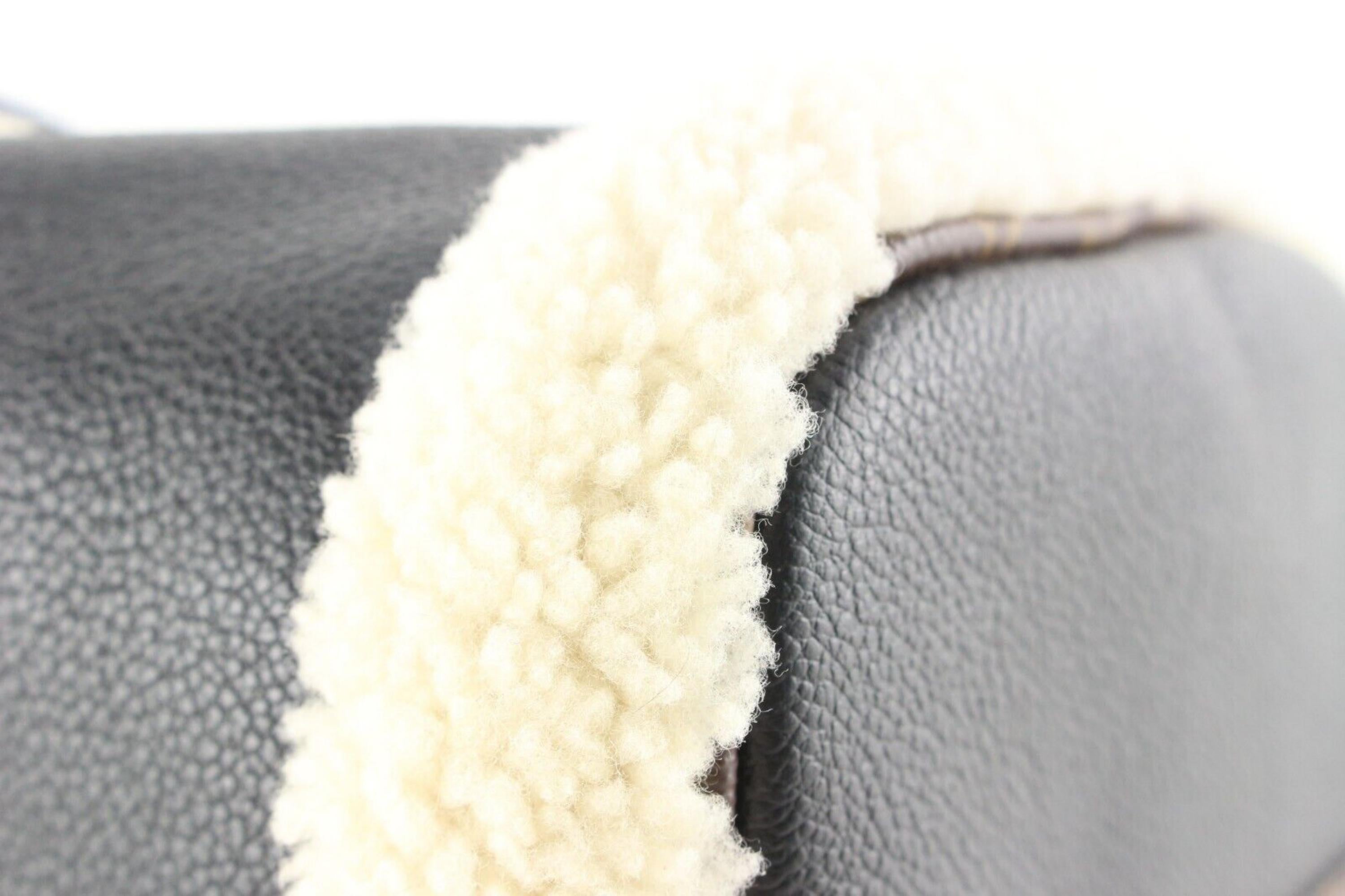 Louis Vuitton Monogram Shearling Speedy Teddy Bandouliere 2LK0412C In New Condition In Dix hills, NY