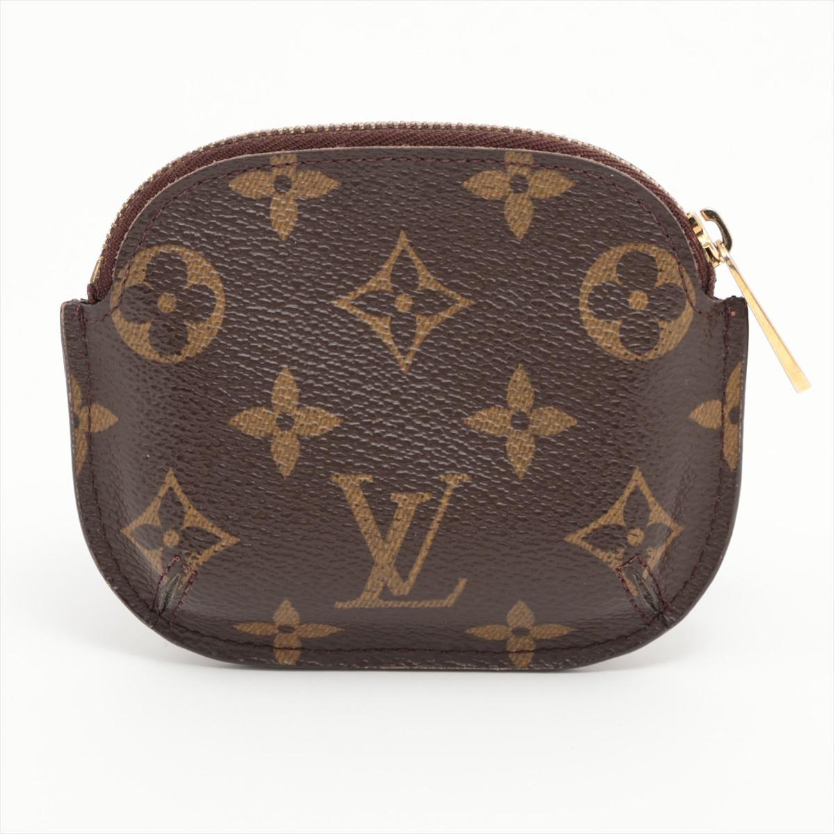 Louis Vuitton Monogram Shilling Coin Case In Good Condition In Indianapolis, IN