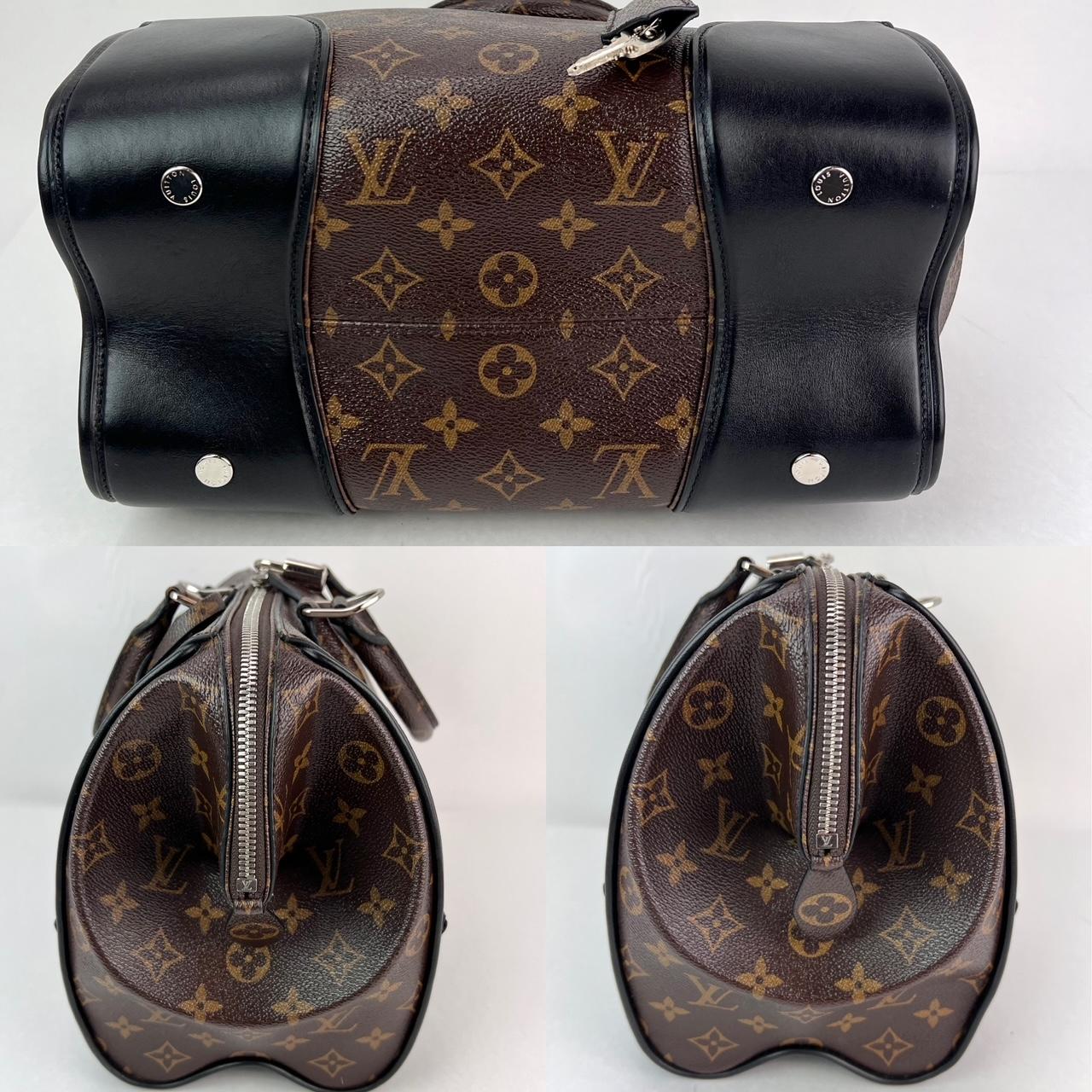 Pre-Owned  100% Authentic
Louis Vuitton Monogram Shine Doc PM Black hand Crossbody Bag 
Featuring a shiny monogram coated canvas, the bag features black leather
patches and trim. The bag has a similar shape as the speedy with pleated
sides, two