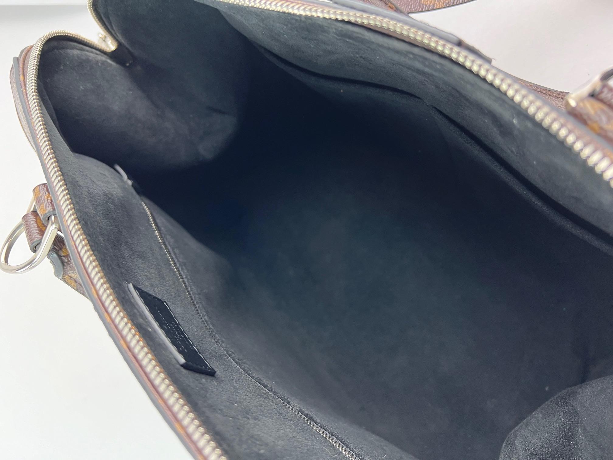 Louis Vuitton Monogram Shine Doc PM Black hand Crossbody Bag 2