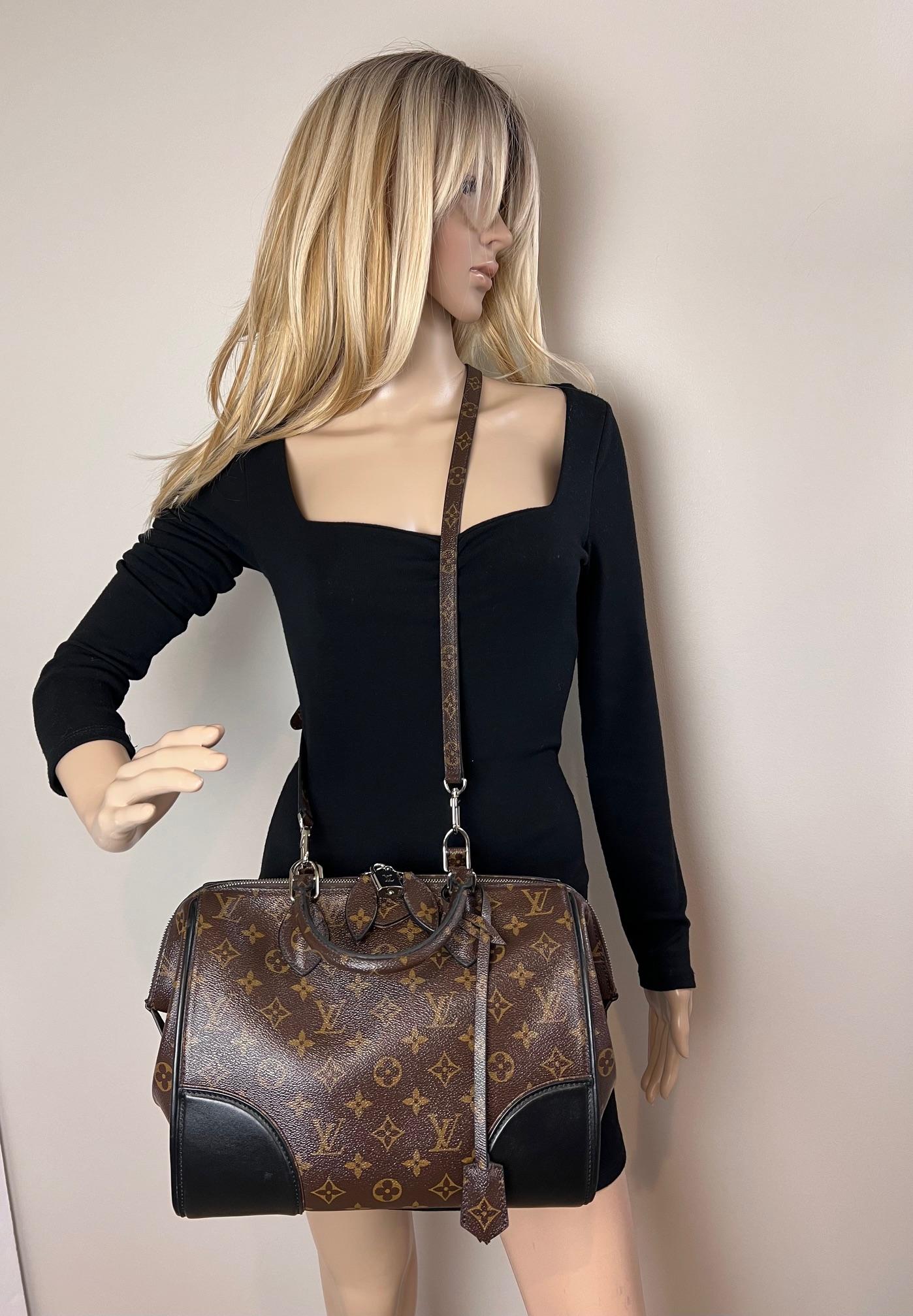 Louis Vuitton Monogram Shine Doc PM Black hand Crossbody Bag 3
