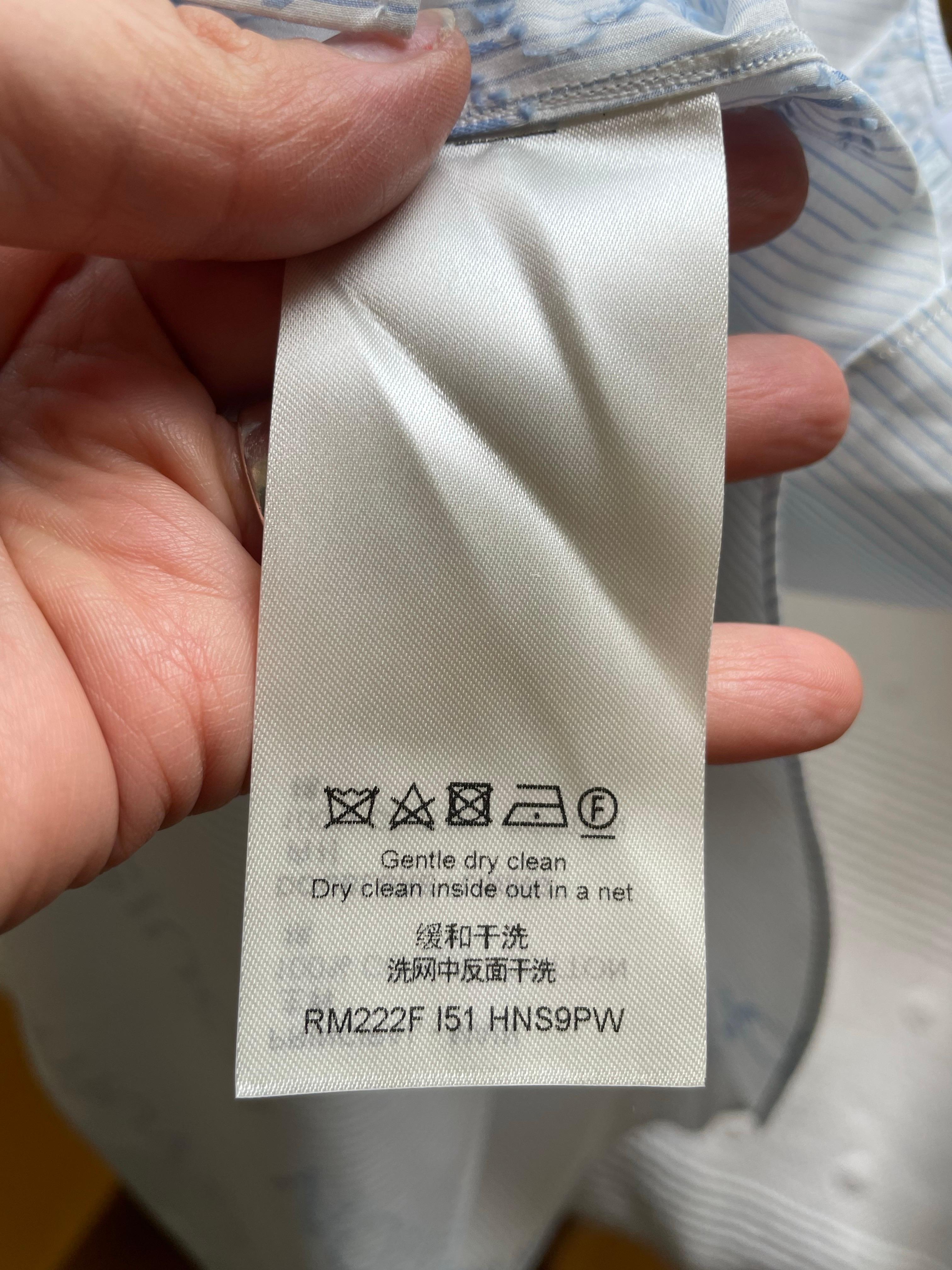 Camisa con monograma LOUIS VUITTON en venta 1