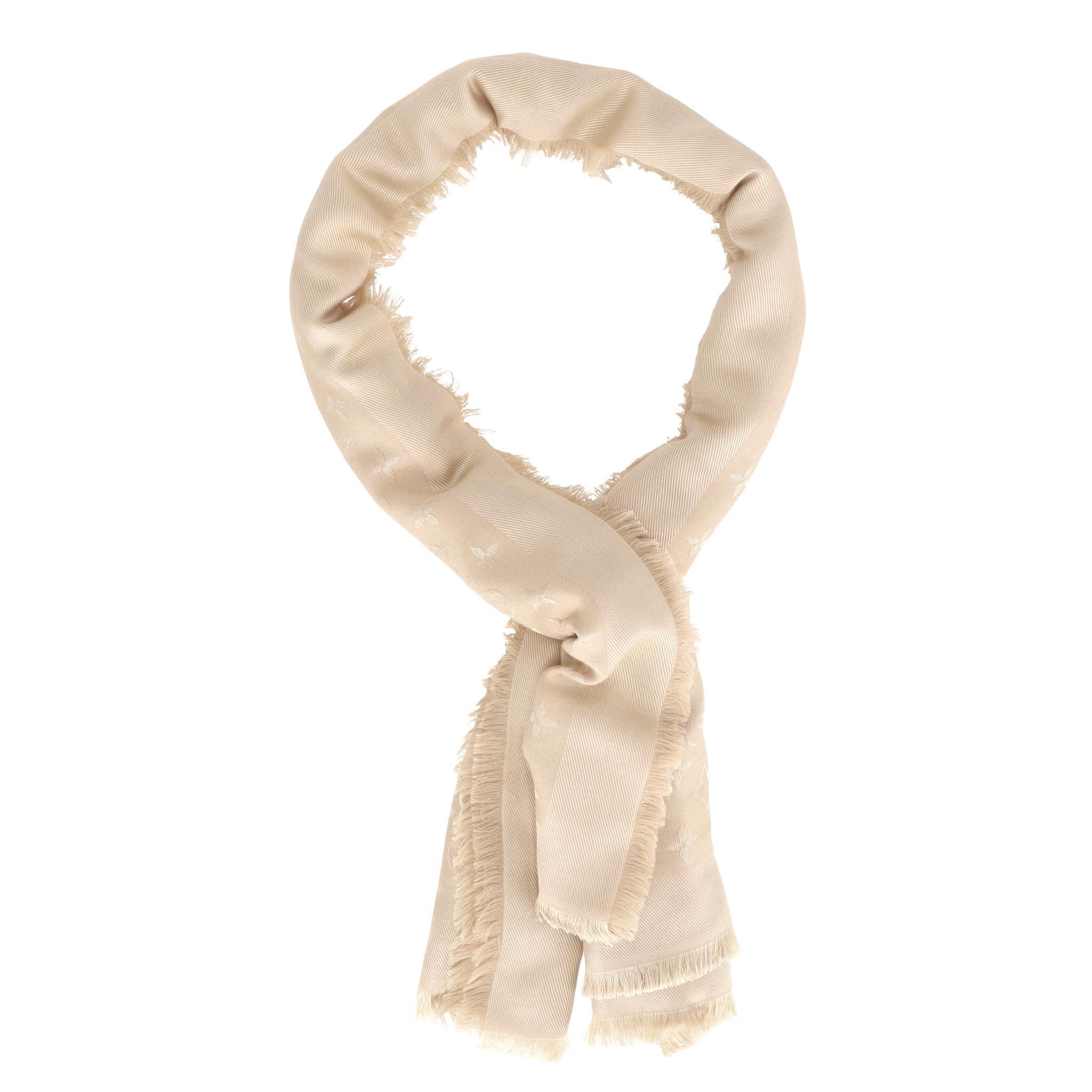 Beige Scialle/Sciarpa in misto lana e seta Louis Vuitton Monogram in vendita