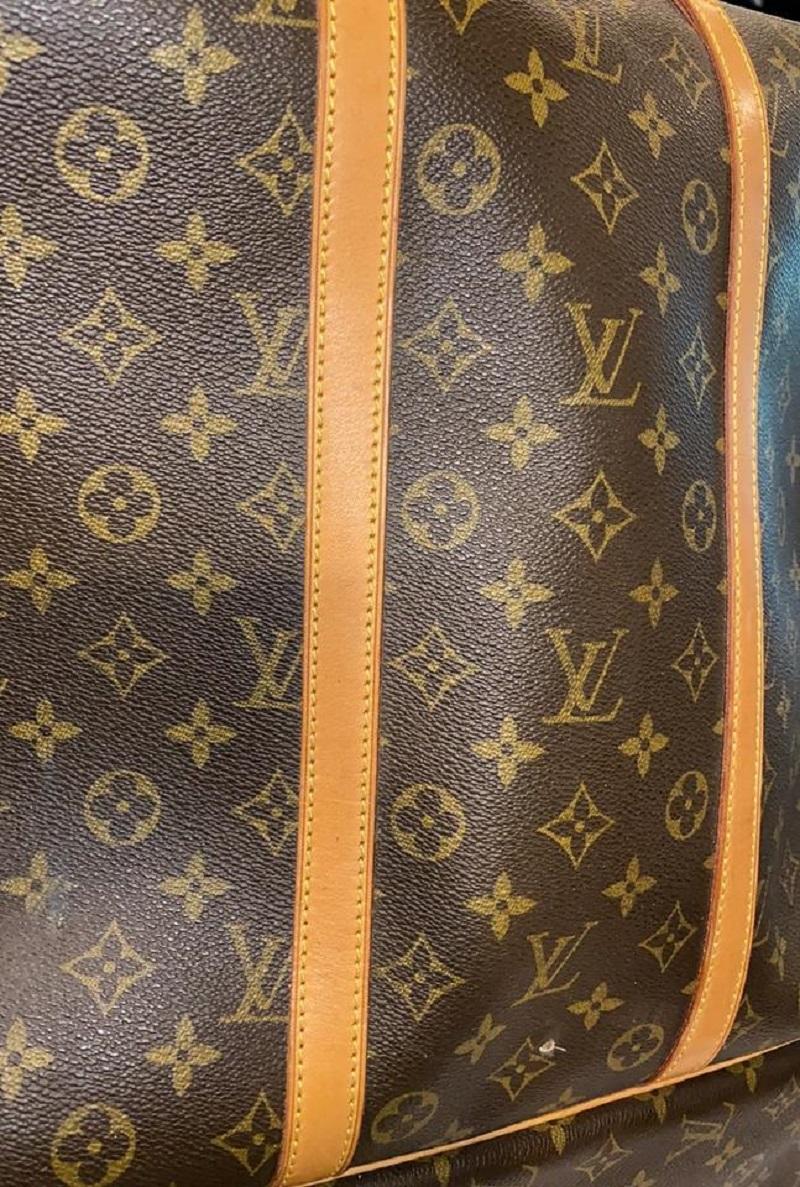 Louis Vuitton Monogram Sirius 50 Soft Sided Suitcase Trunk 860752  In Good Condition In Dix hills, NY