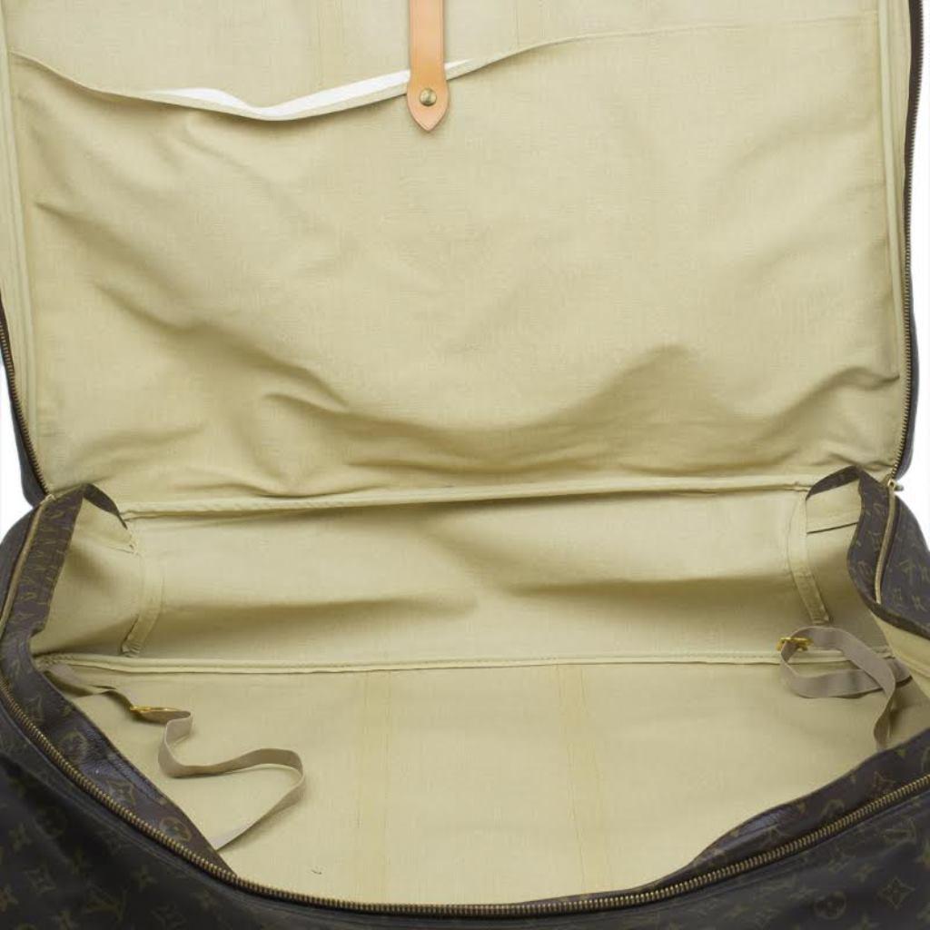 Louis Vuitton Monogram Sirius 70 6