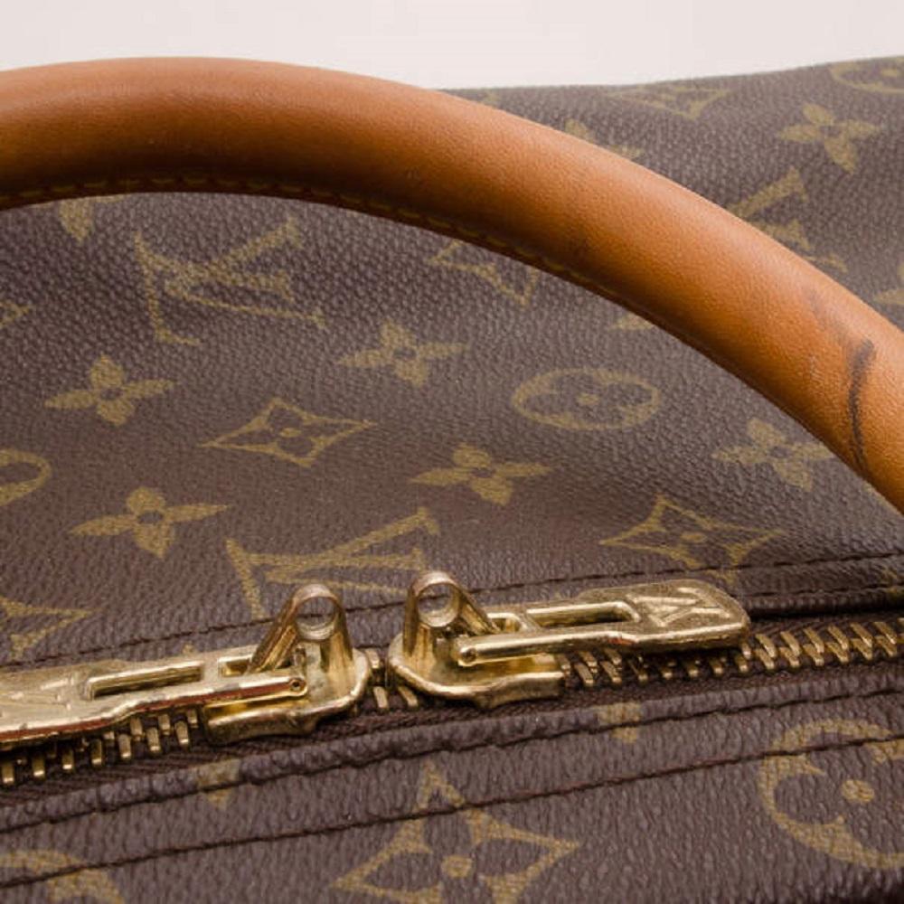 Louis Vuitton Monogram Sirius 70 9