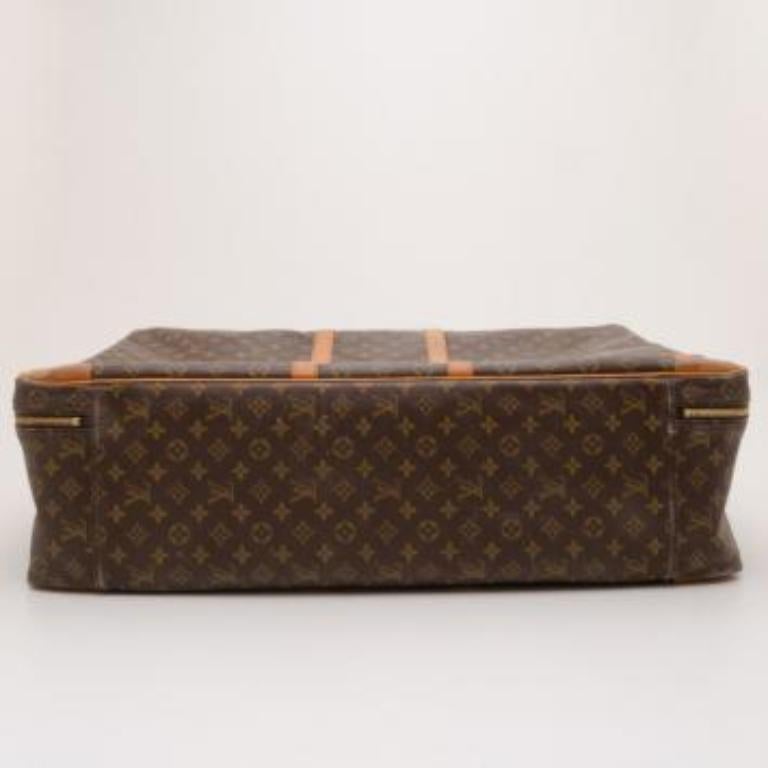 Donna Louis Vuitton Monogram Sirius 70 in vendita