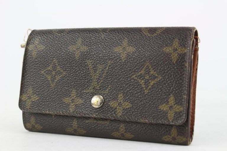 Louis Vuitton Louis Vuitton Portefeuille Capucine Compact Folding Wallet  With Hook Lv Leopard M45857 Auction