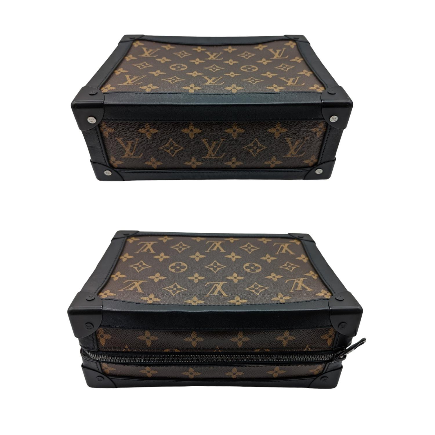 Noir Louis Vuitton - Malle à monogrammes Solar Ray Soft en vente