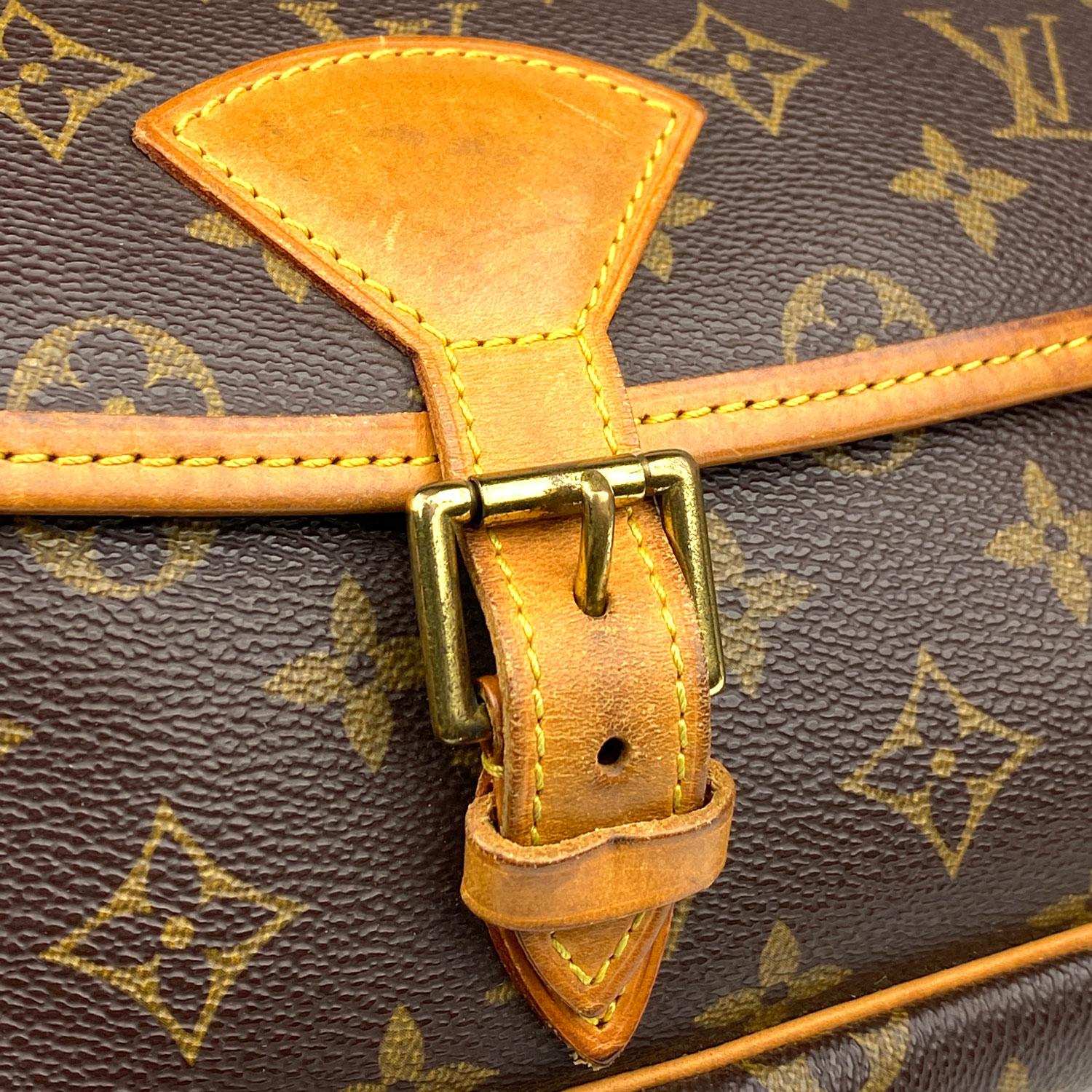 Louis Vuitton Monogram Sologne Crossbody bag In Good Condition For Sale In Sundbyberg, SE