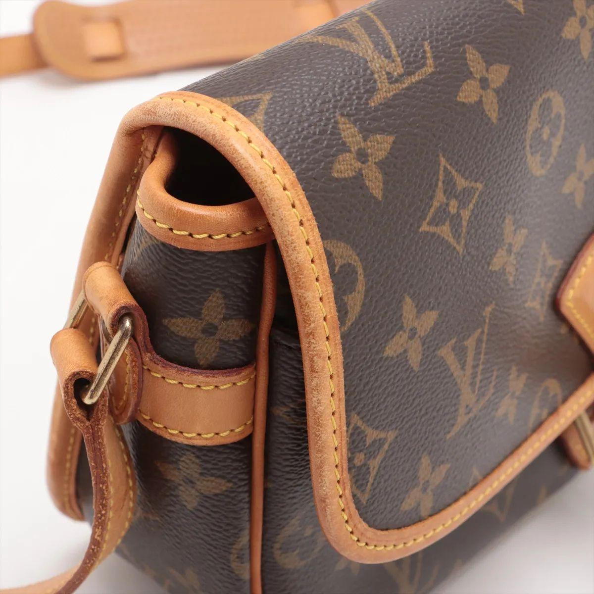 Louis Vuitton Monogramme Sologne en vente 11