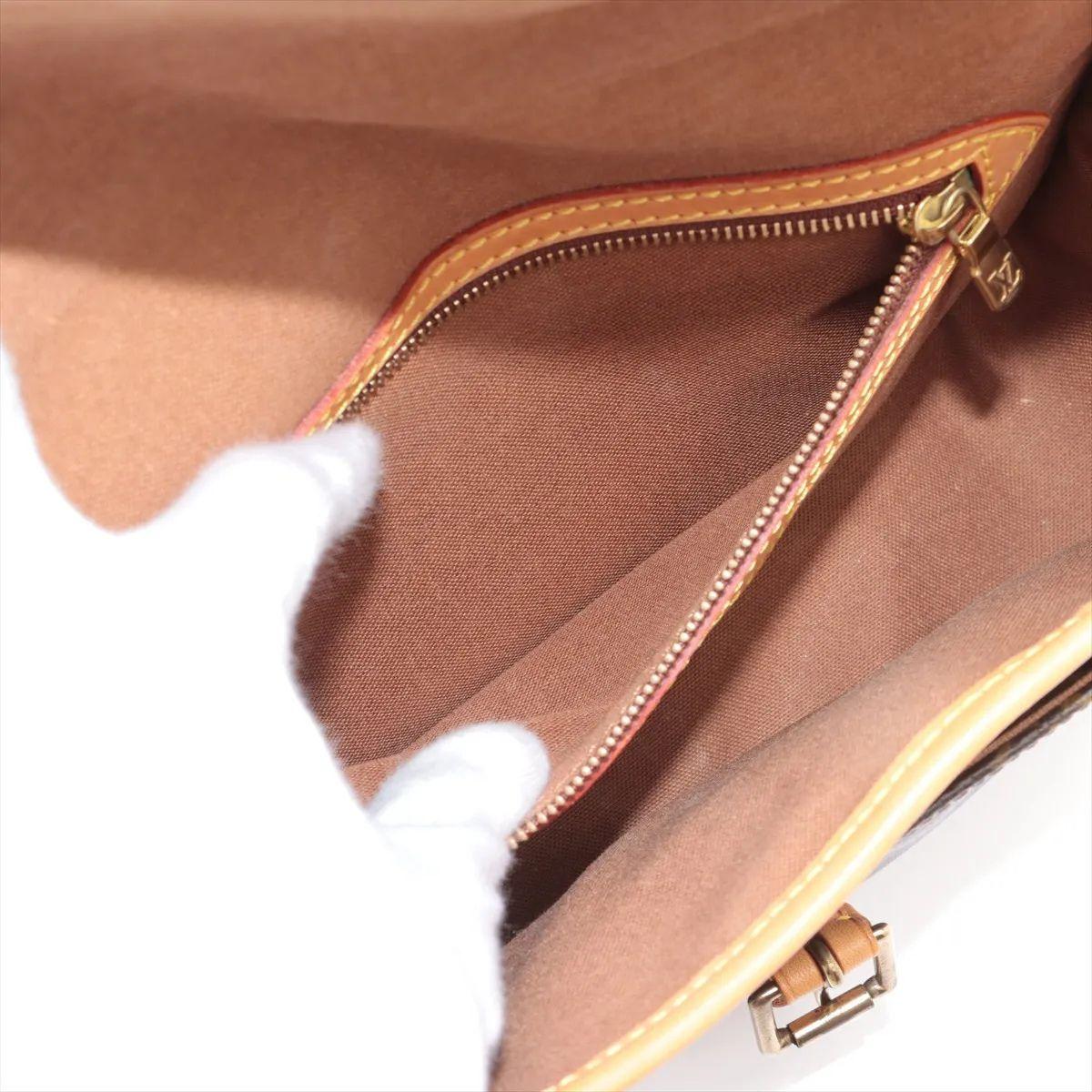 Louis Vuitton Monogramme Sologne en vente 4