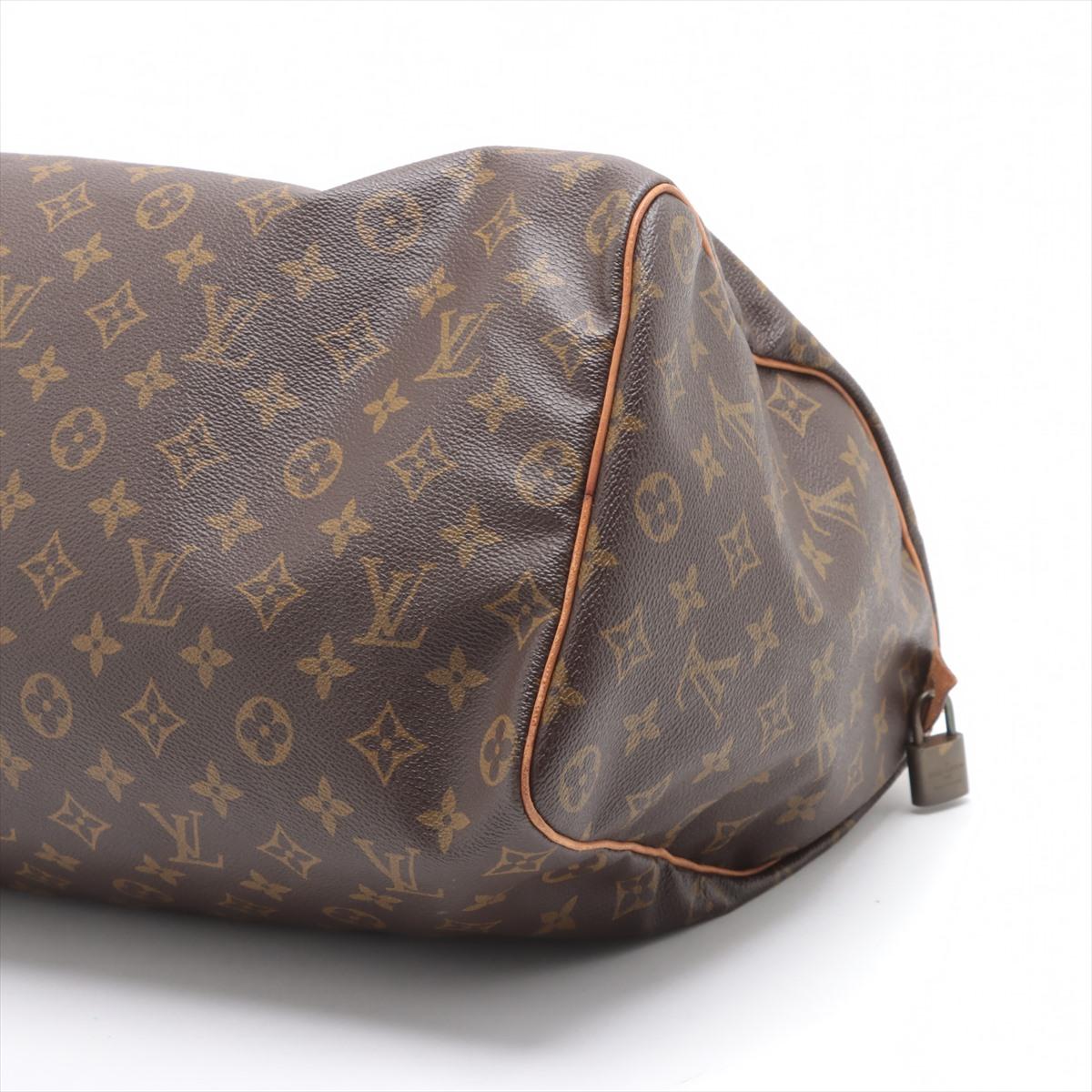 Louis Vuitton Monogram Speedy 40 In Good Condition For Sale In Humacao, PR