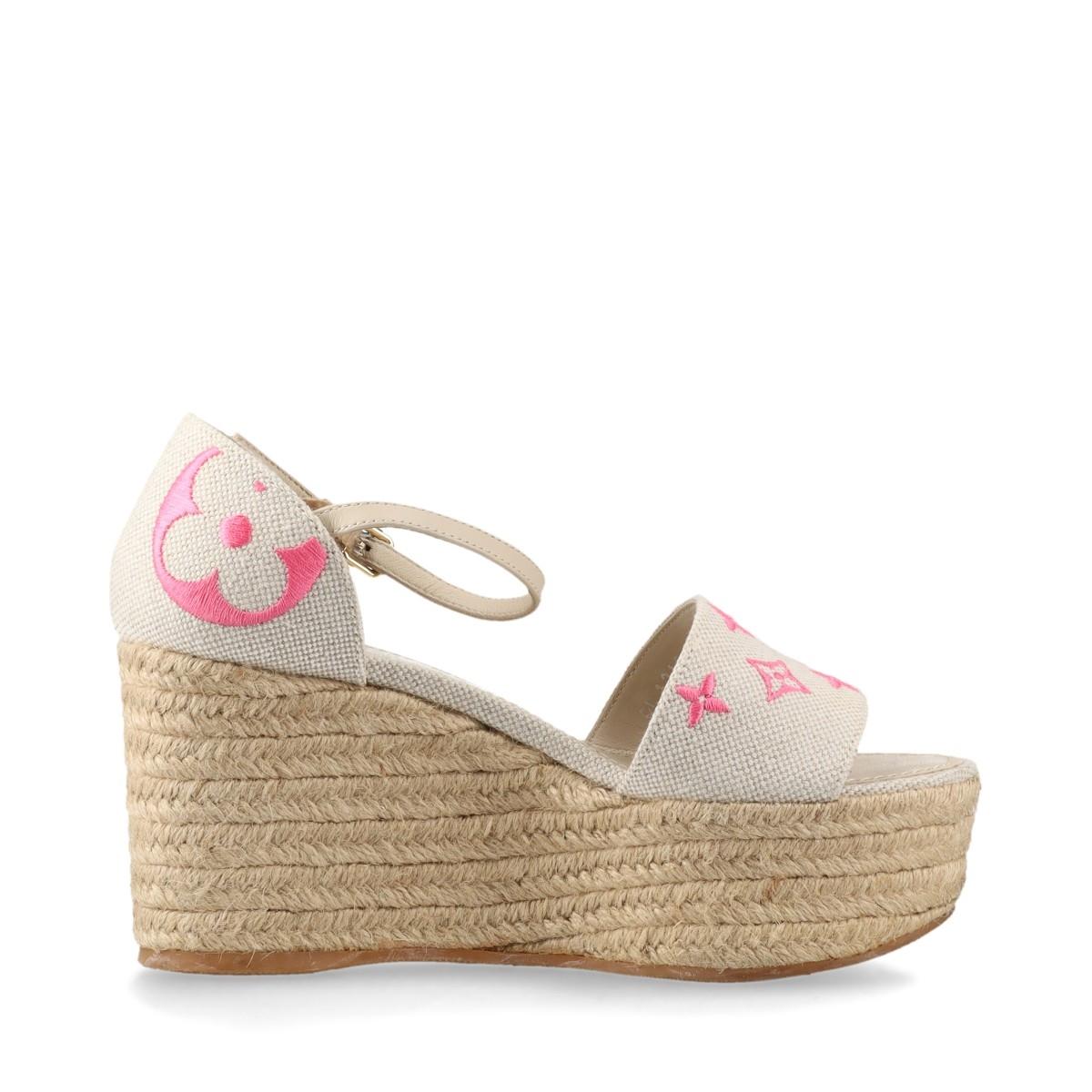 Louis Vuitton Monogrammierte Espadrille-Keilsandalen mit Starboard-Monogramm in Weiß x Rosa (Beige)
