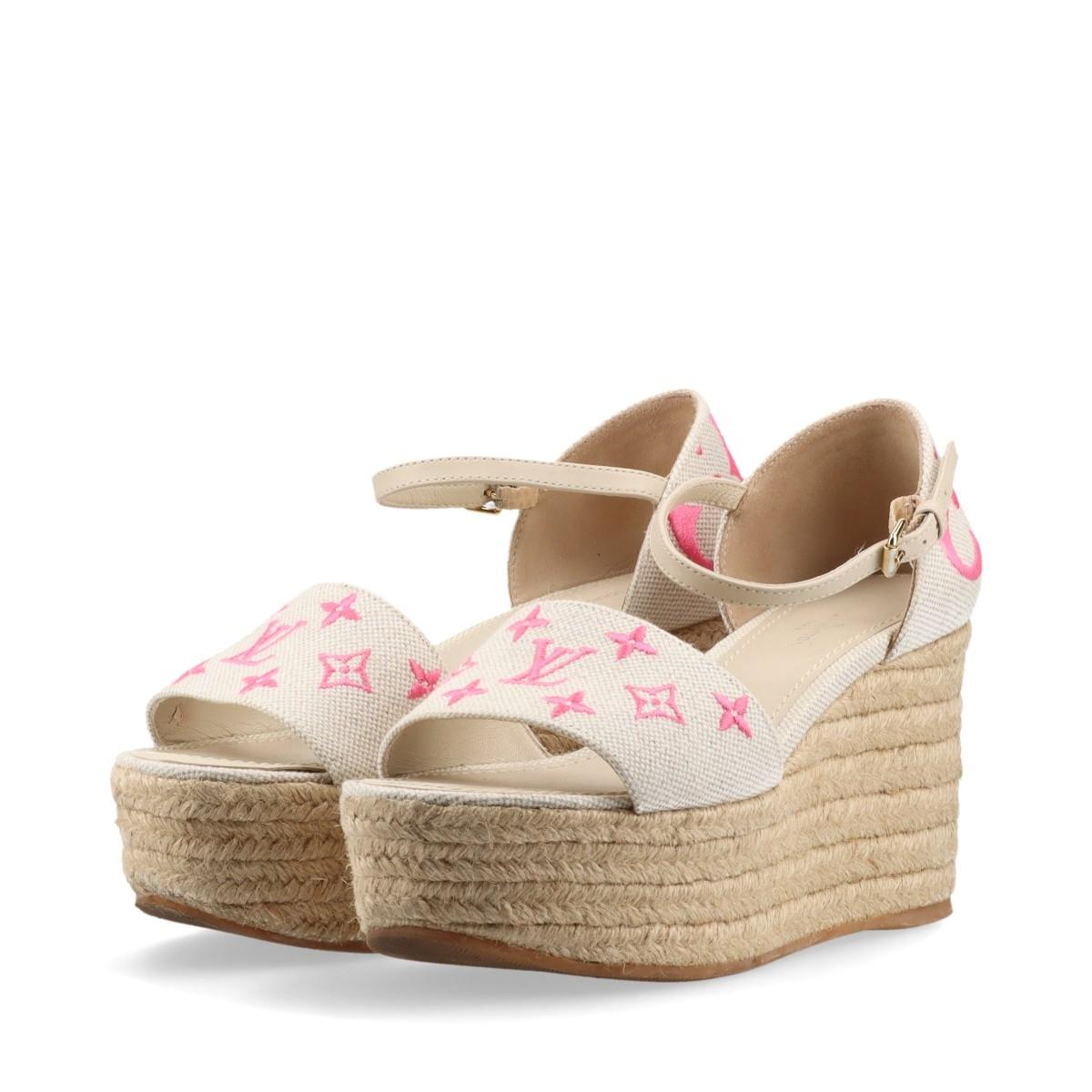 Louis Vuitton Monogrammierte Espadrille-Keilsandalen mit Starboard-Monogramm in Weiß x Rosa 1