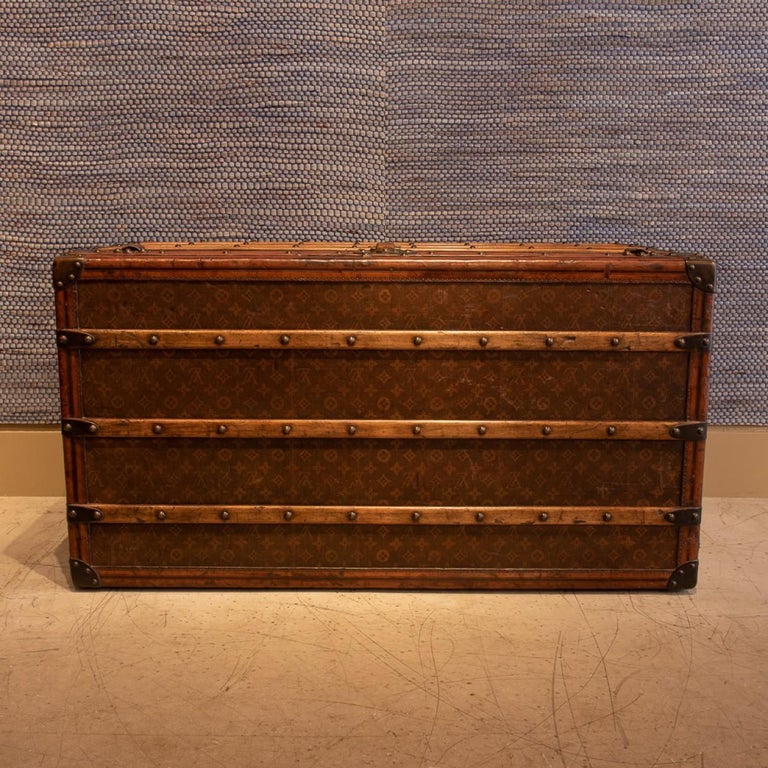 Vuitton and Goyard trunks (Mercante in fiera - Parma)