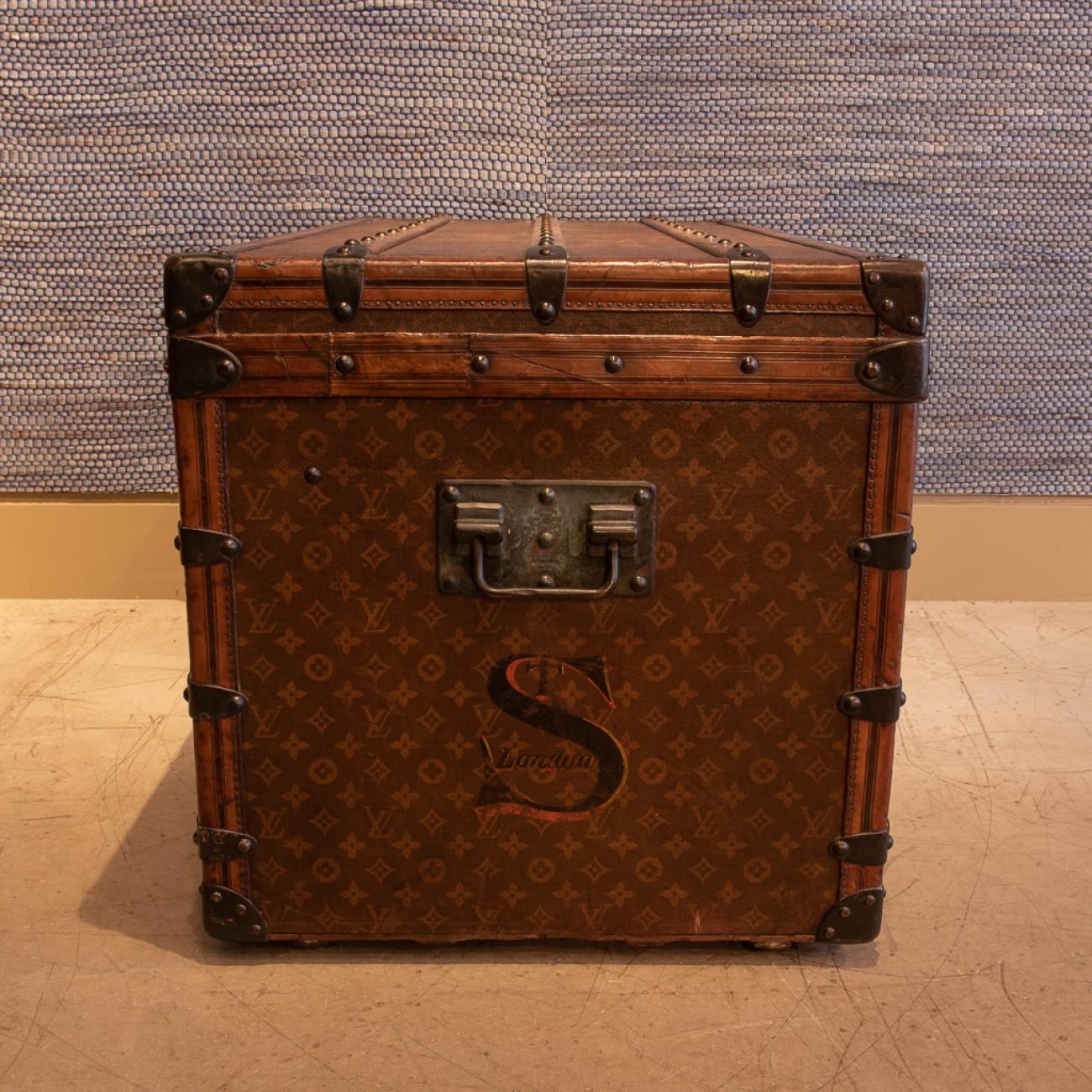 Early 20th Century Louis Vuitton Monogram Steamer Trunk, circa 1905