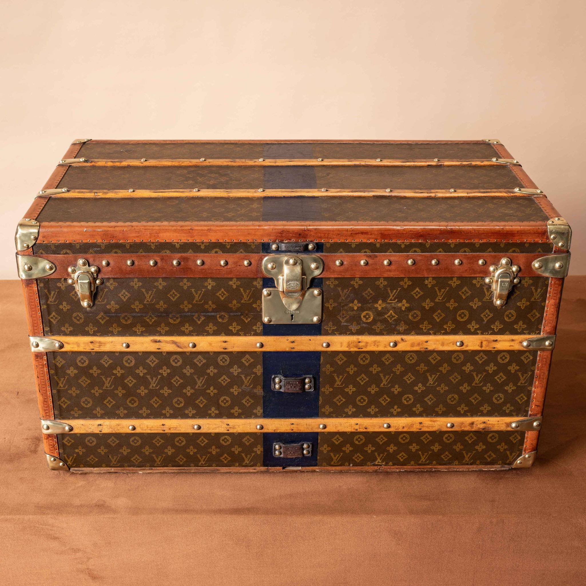 
An attractive Louis Vuitton steamer trunk with polished brass fittings, lozine trim, leather handles and original interior with full complement of trays. Circa 1935.

Dimensions: 91.5 cm/36 inches (length) x 52 cm/20½ inches (depth) x 50.5 cm/19⅞