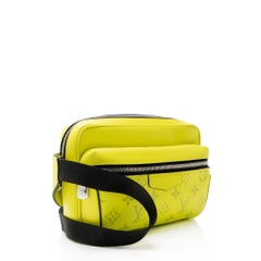Louis Vuitton Monogram Taiga Leather Outdoor Belt Bag