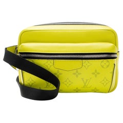 Louis Vuitton Monogram Taiga Leather Outdoor Belt Bag