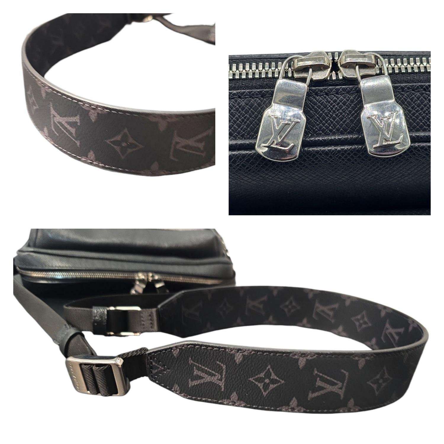 Borsa Messenger Louis Vuitton Monogram Taigarama Outdoor PM in vendita 5