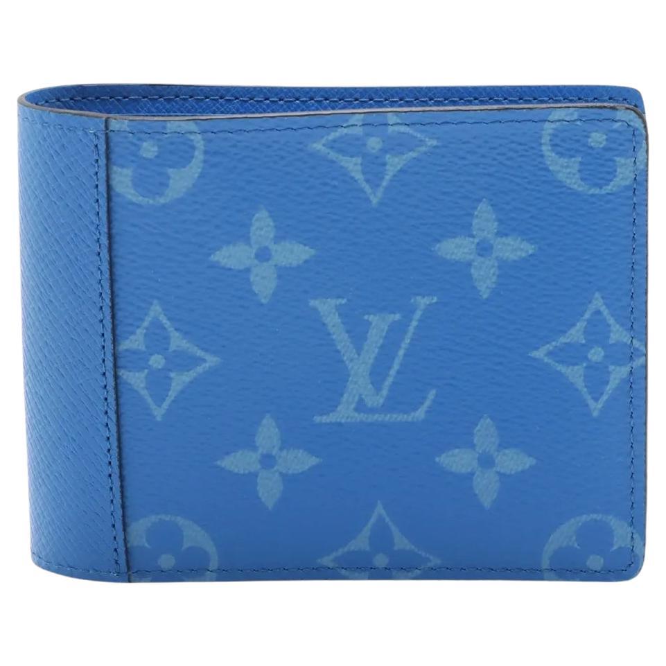Louis Vuitton Monogram Taigarama Portefeuille Multiple Blue Lagoon in vendita