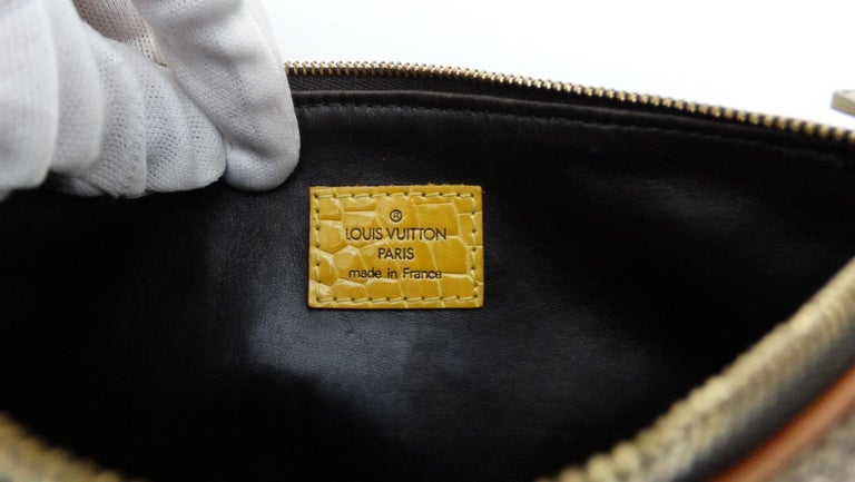 Louis Vuitton Monogram Terry Cloth Pochette Trompe L'oeil Bag at 1stDibs  cloth  louis vuitton bag, louis vuitton cloth handbag, louis vuitton 2000s bag