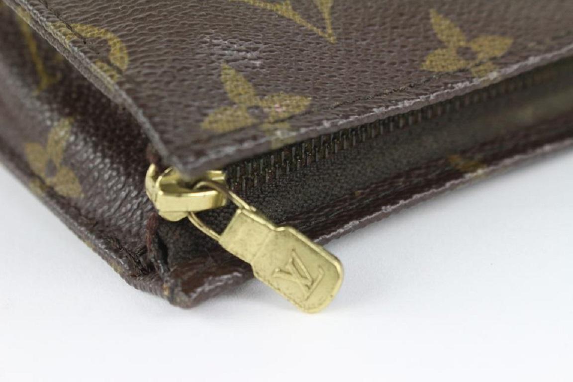 Louis Vuitton Monogram Toiletry Pouch 15 Cosmetic Case Poche Toilette  1025lv9 in vendita 2