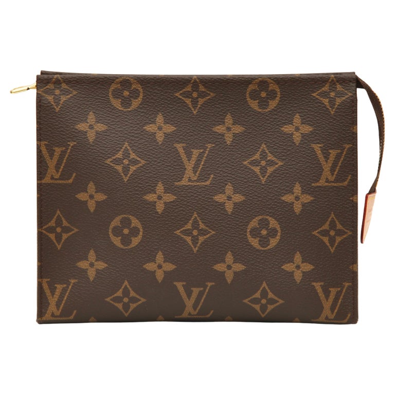 Louis Vuitton Toiletry Pouch 26 Review, Watch This before you buy
