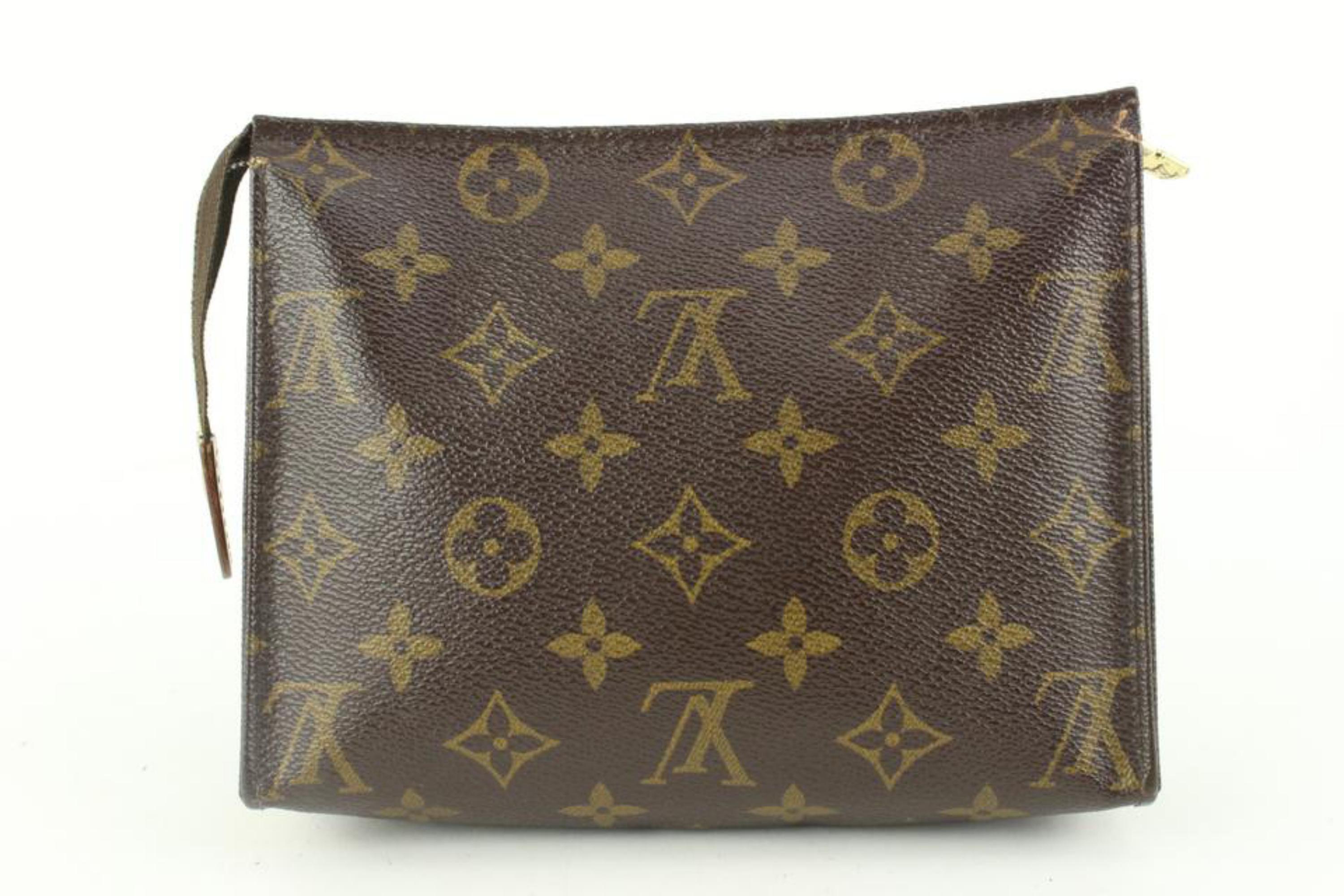 Louis Vuitton Monogram Toilettenbeutel 19 Kosmetiktasche Poche Toilette 16lv27 im Angebot 2