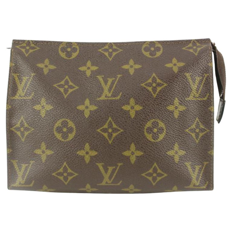 outfit louis vuitton toiletry pouch 19