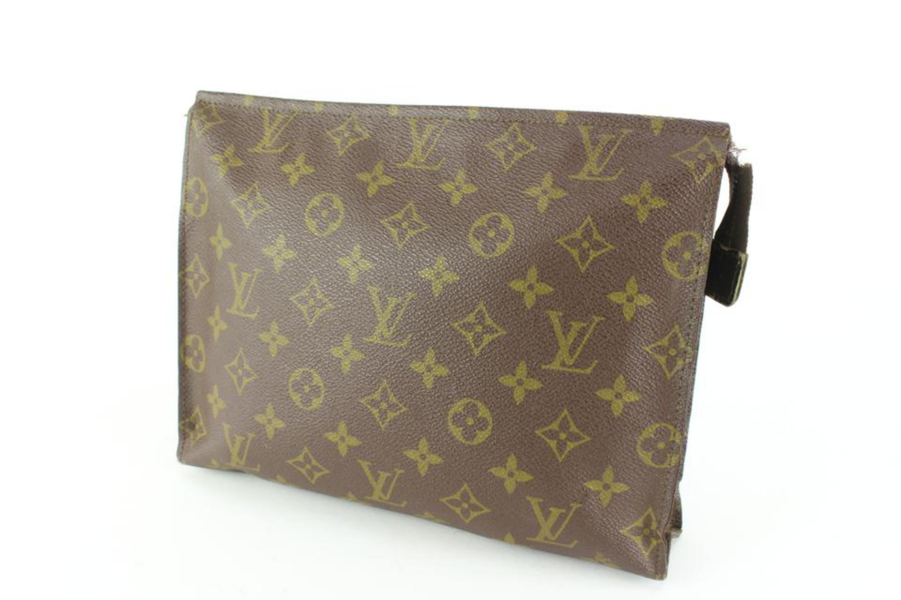 Mua Túi Nam Louis Vuitton LV M47542 Toiletry Pouch 26 Clutch Màu Nâu  Louis  Vuitton  Mua tại Vua Hàng Hiệu h025957