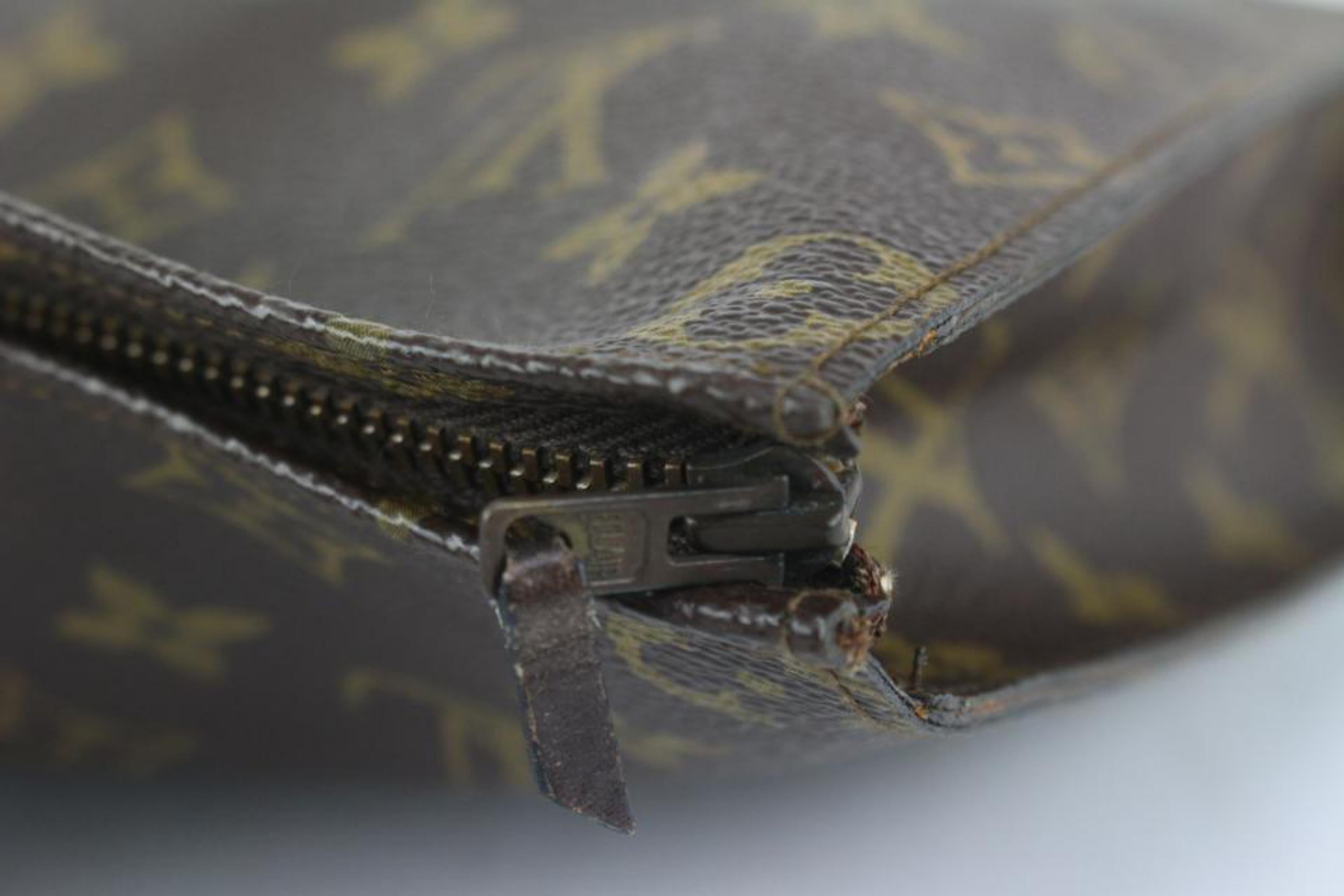 louis vuitton pochette toilette