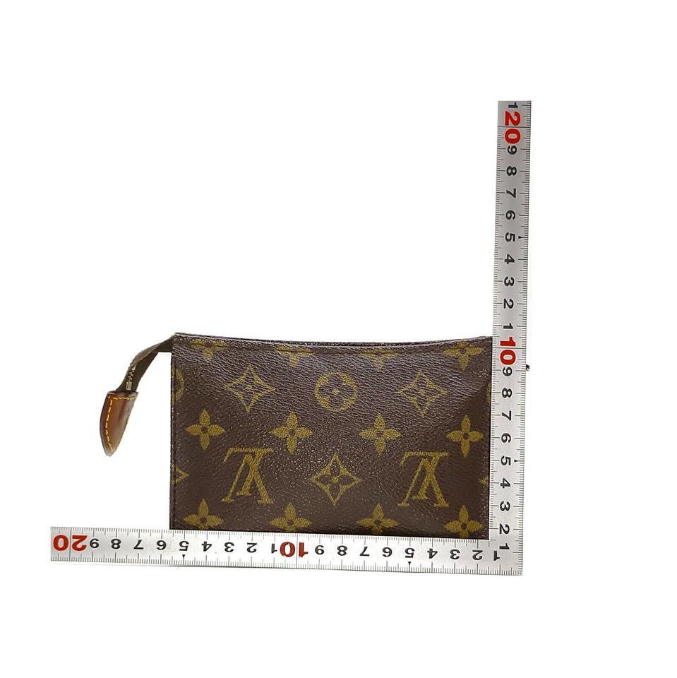 Louis Vuitton Monogram Toiltery Pouch 15 Cosmetic Case 863501 For Sale 4