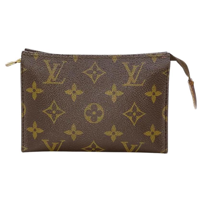 Louis Vuitton Monogram Toiltery Pouch 15 Cosmetic Case 863501 For Sale