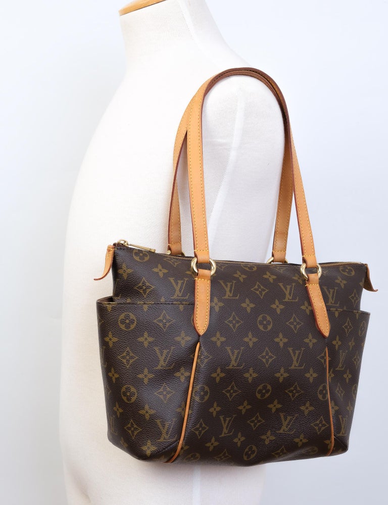 Louis Vuitton Montorguiel PM Monogram Handbag Shoulder Bag -Authentic