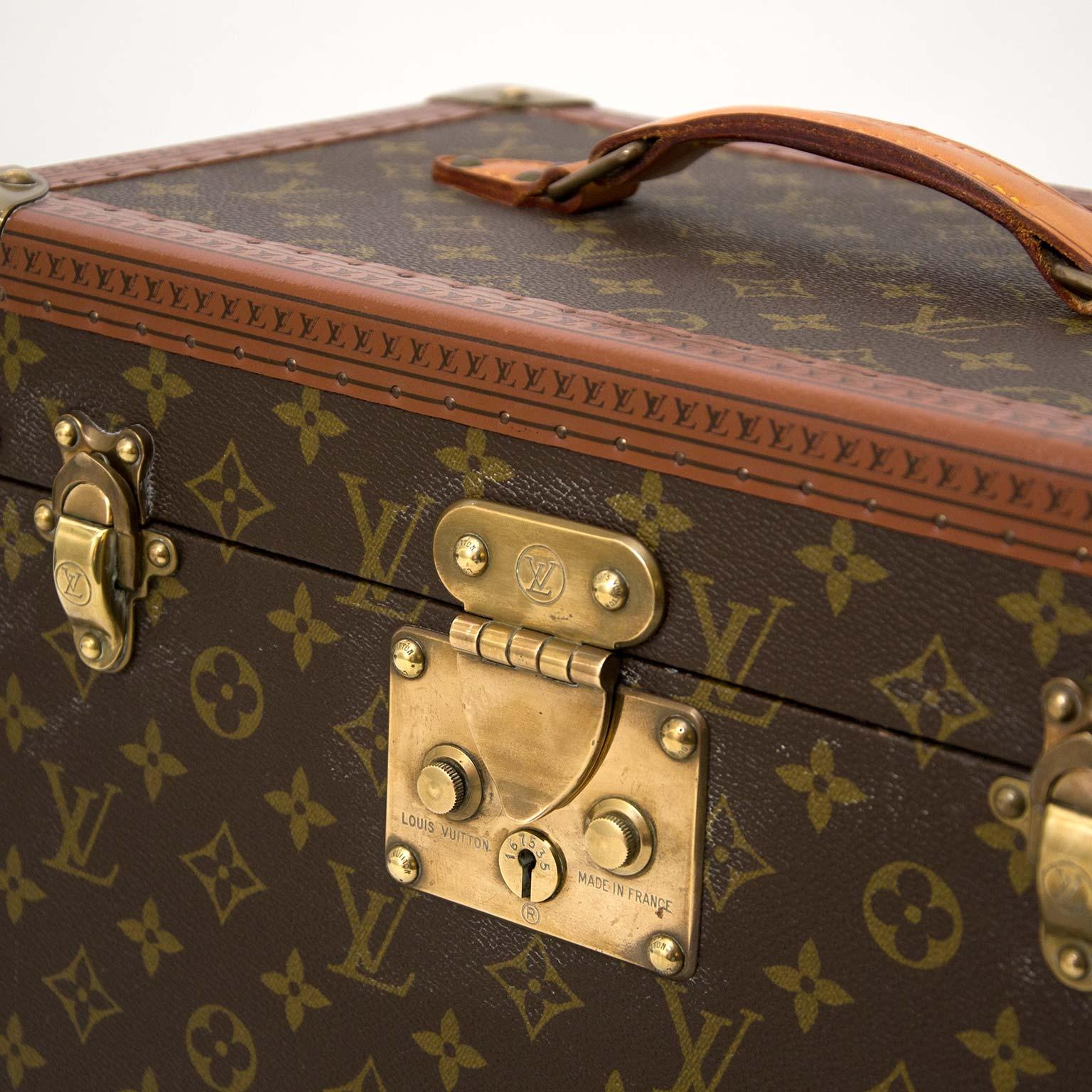 Louis Vuitton Monogram Travel Trunk Case In Good Condition In Antwerp, BE