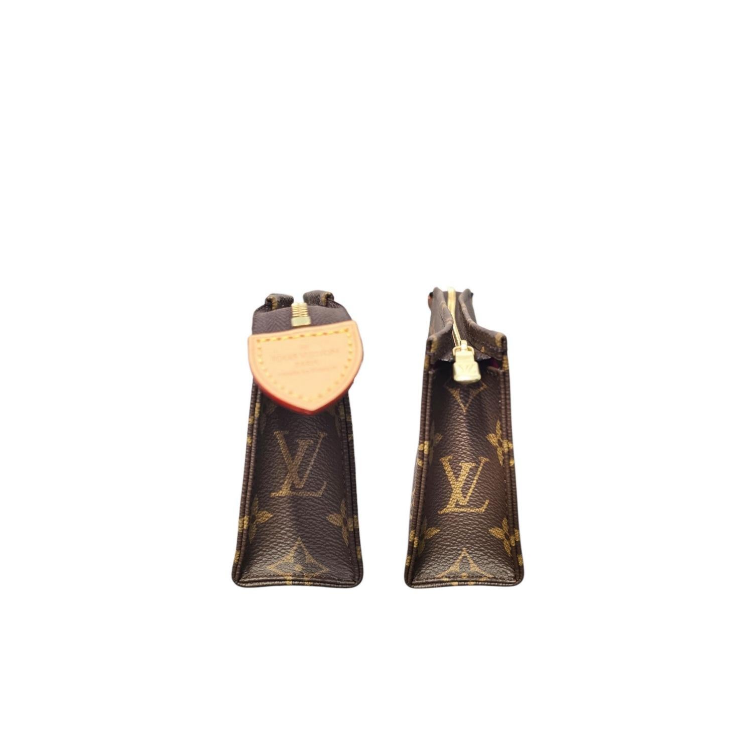 Set di sacchetti da toilette Trio Louis Vuitton in vendita 6