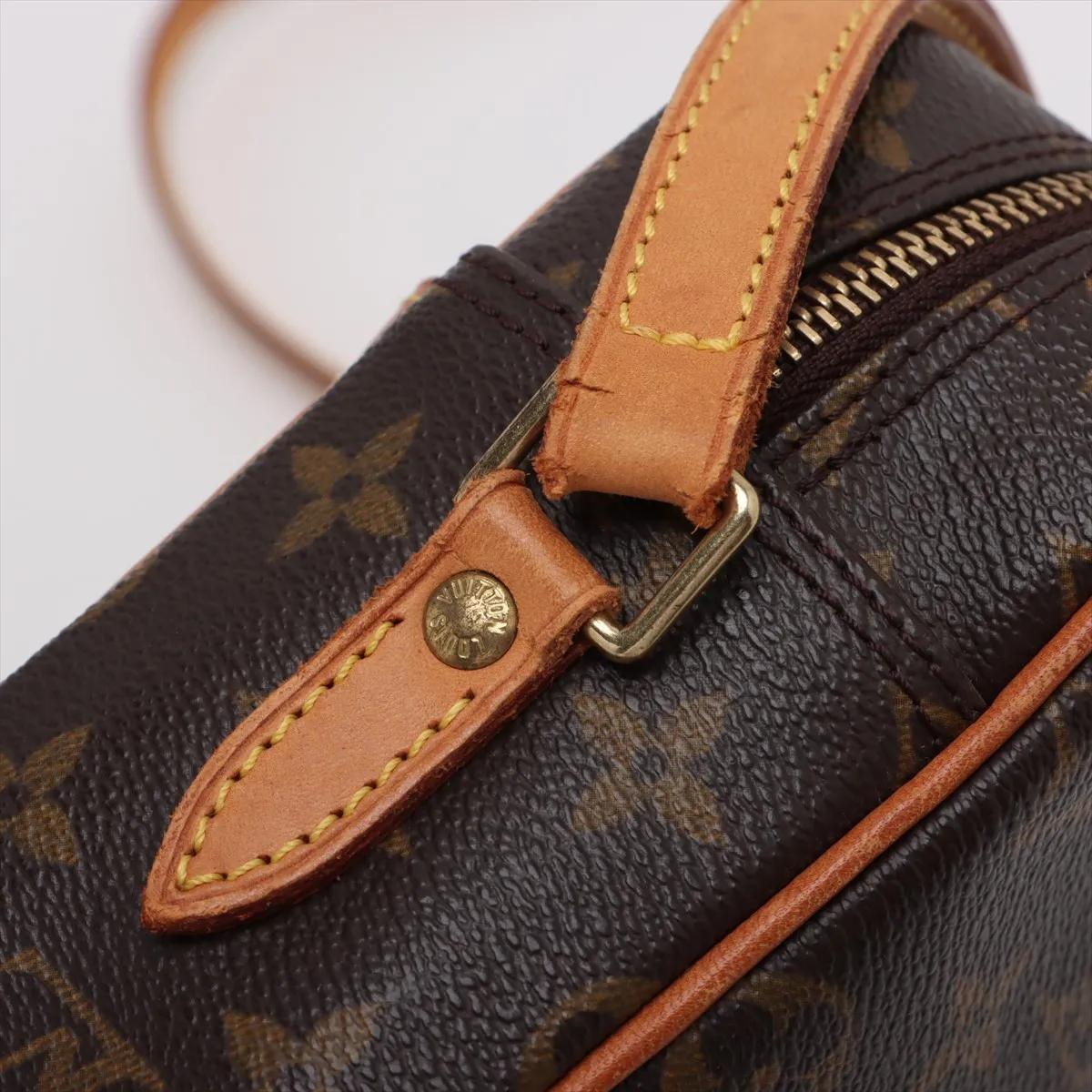 Louis Vuitton Monogram Trocadero 27 in vendita 10