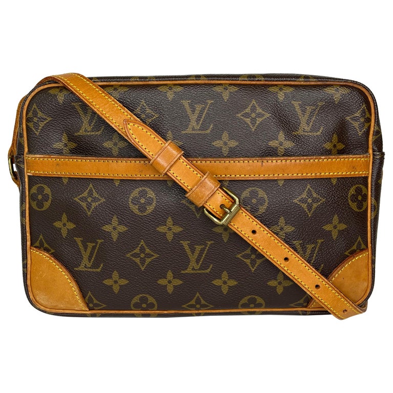 Louis Vuitton Monogram Trocadero Crossbody Bag at 1stDibs