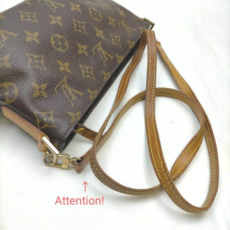 Louis Vuitton Trotteur Monogram Canvas Crossbody Bag on SALE