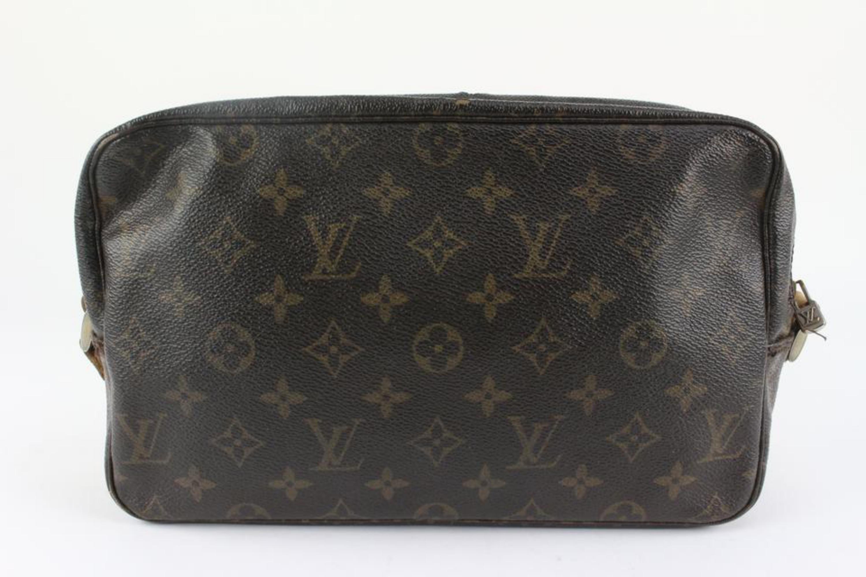 Louis Vuitton Monogram Trousse 28 Converted Crossbody Bag 1210lv44 For Sale 1